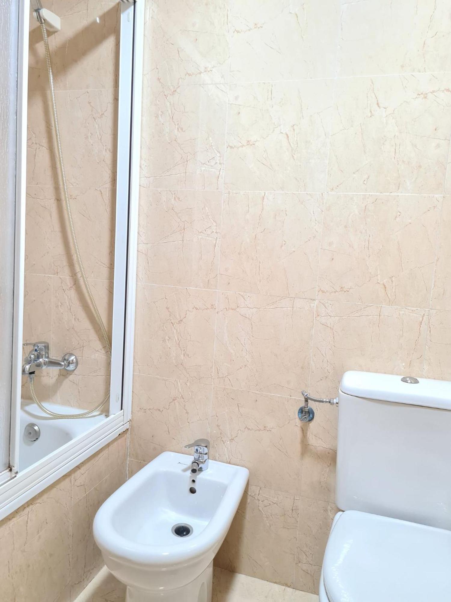 Apartamento 3 Dormitorios Malaga Exterior photo